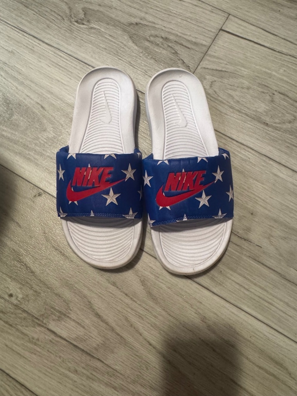 Nike slides